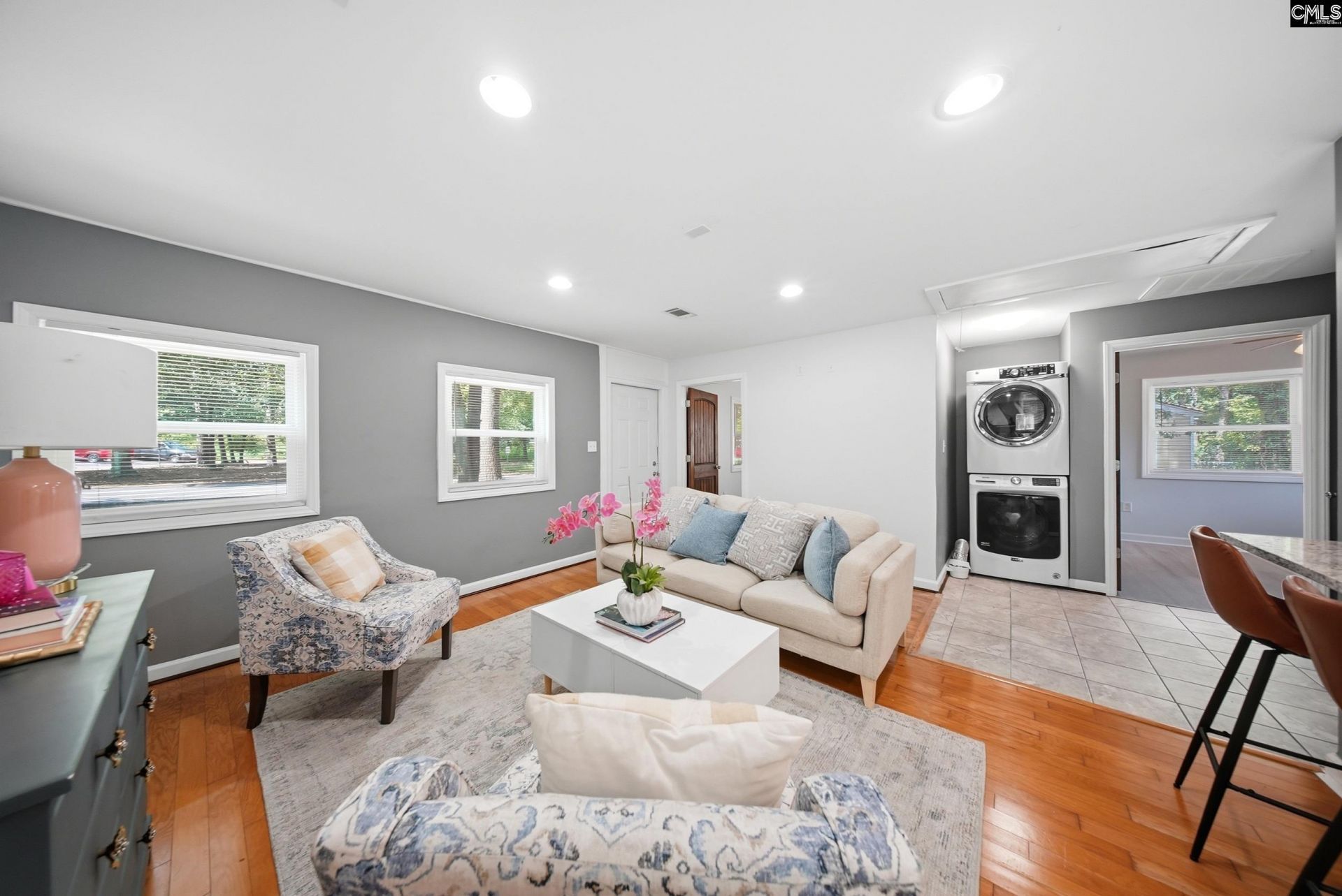 1706 Westminster Drive  Photo 5