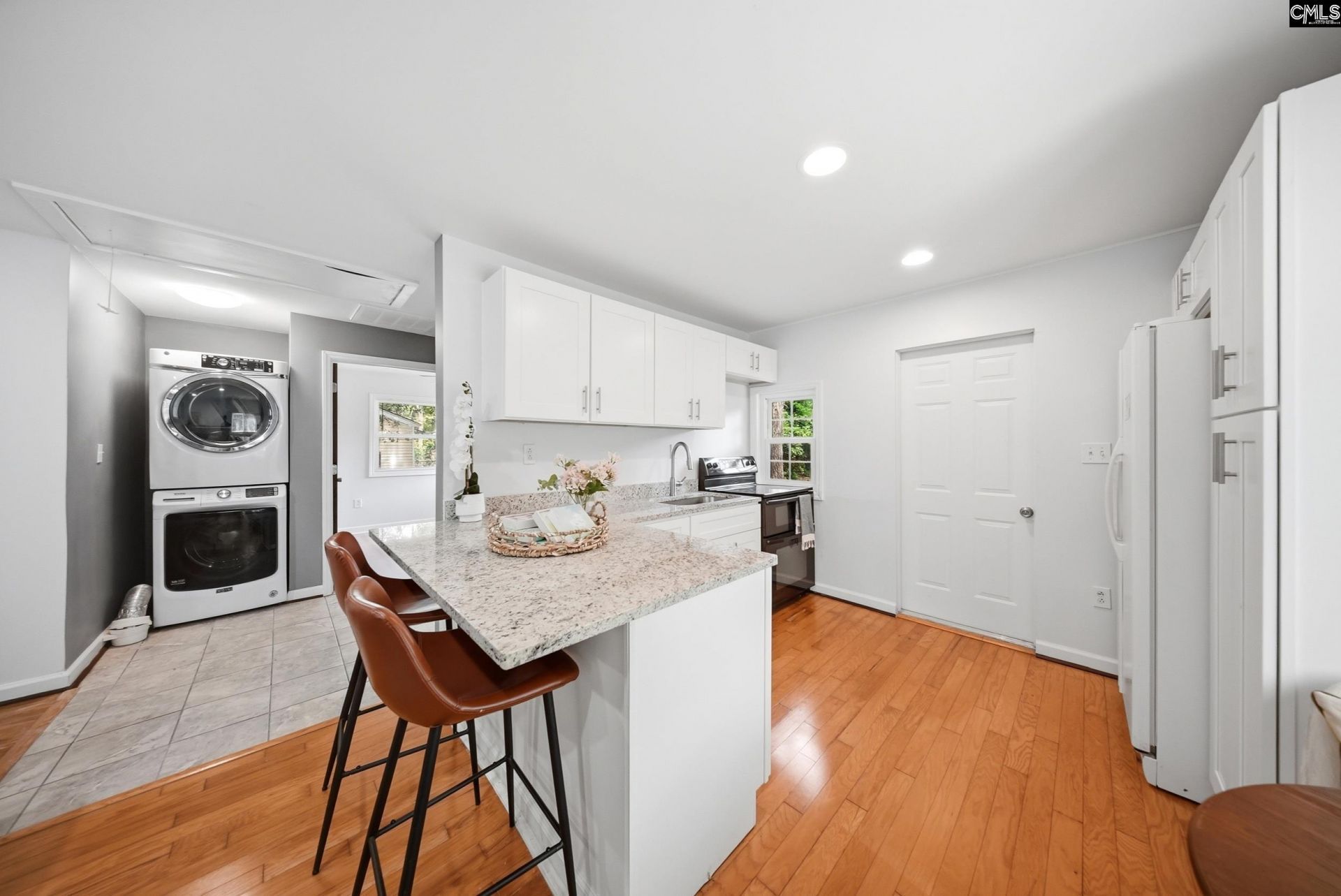 1706 Westminster Drive  Photo 9
