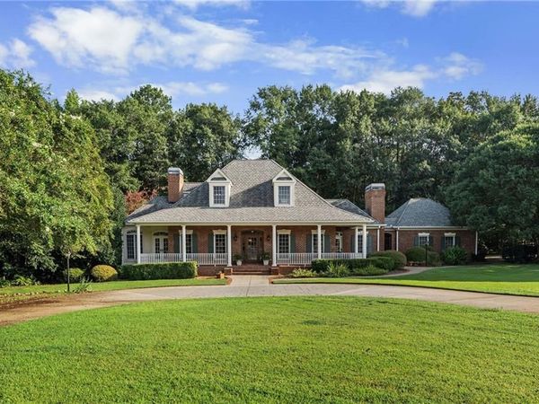 75 Rivercreek Crossing , Kingston, GA 30145