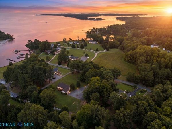471 Hookemfair Road , Cobbs Creek, VA 23035