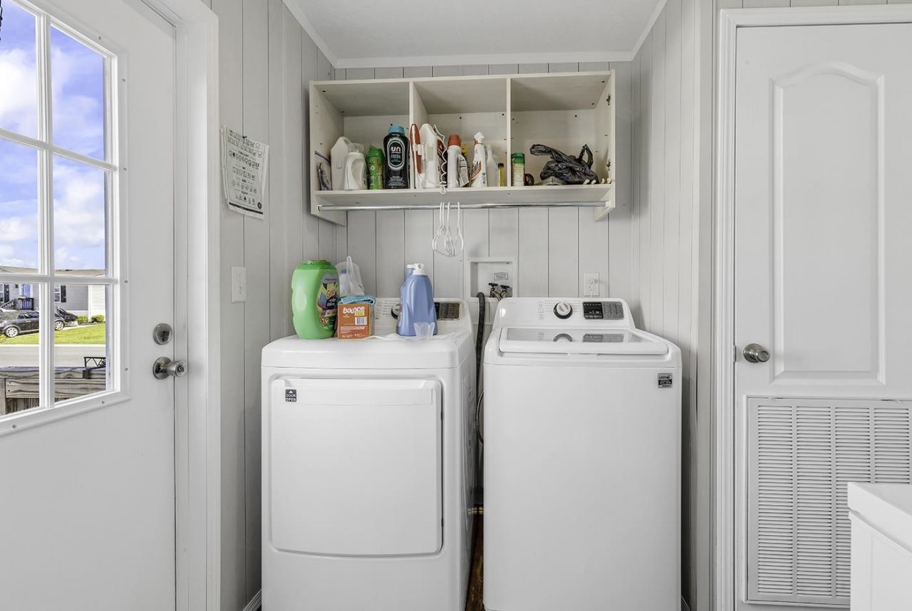 227 Air Stream Dr. Photo 20
