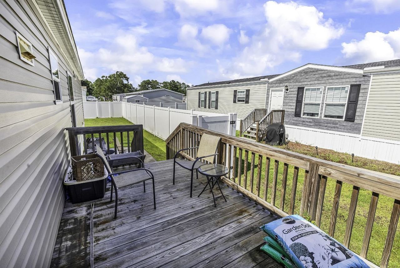227 Air Stream Dr. Photo 21