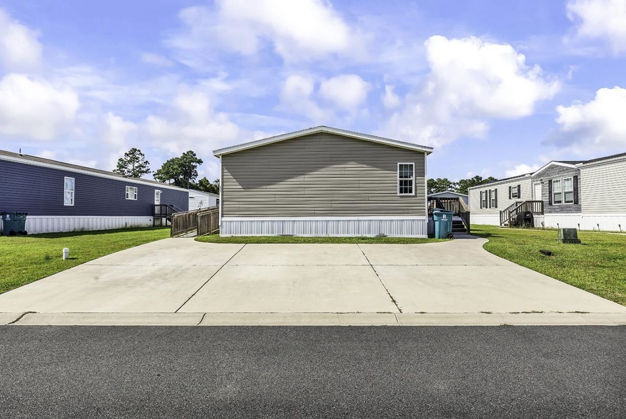 227 Air Stream Dr. Photo 28