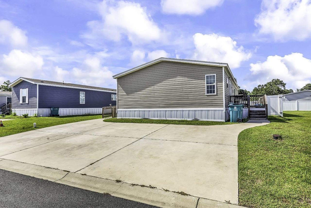 227 Air Stream Dr. Photo 29