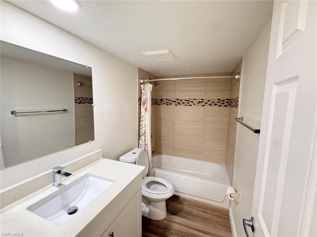 3491 County Barn Rd , Unit 103, Naples, FL 34112 Photo
