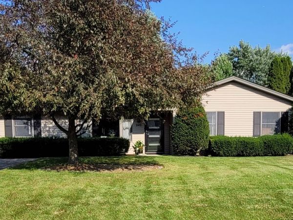 2412 Westline Drive , Joliet, IL 60431