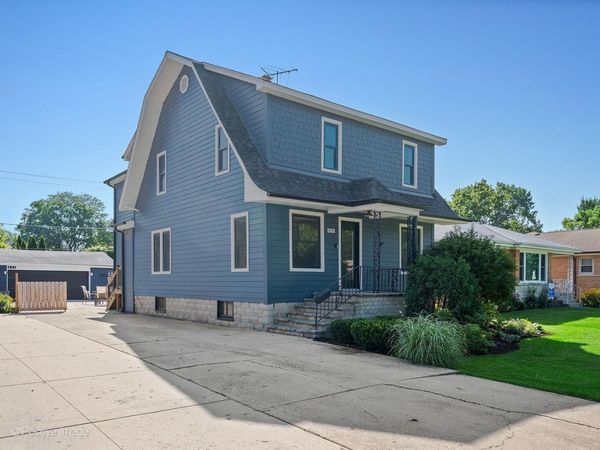 533 8th Avenue , La Grange, IL 60525