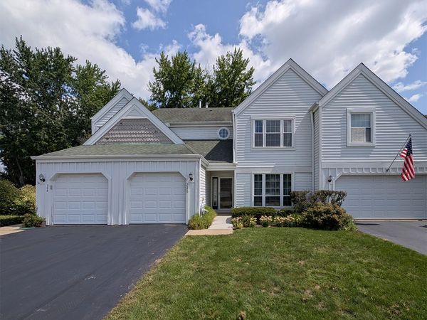 326 Stillwater Court, Wauconda, IL 60084