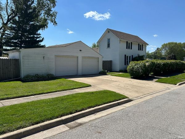 119 Francis Street, Porter, IN 46304