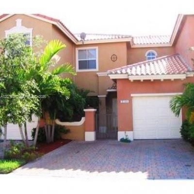 3158 SW 152nd Pl, Miami, FL 33185 Main Photo