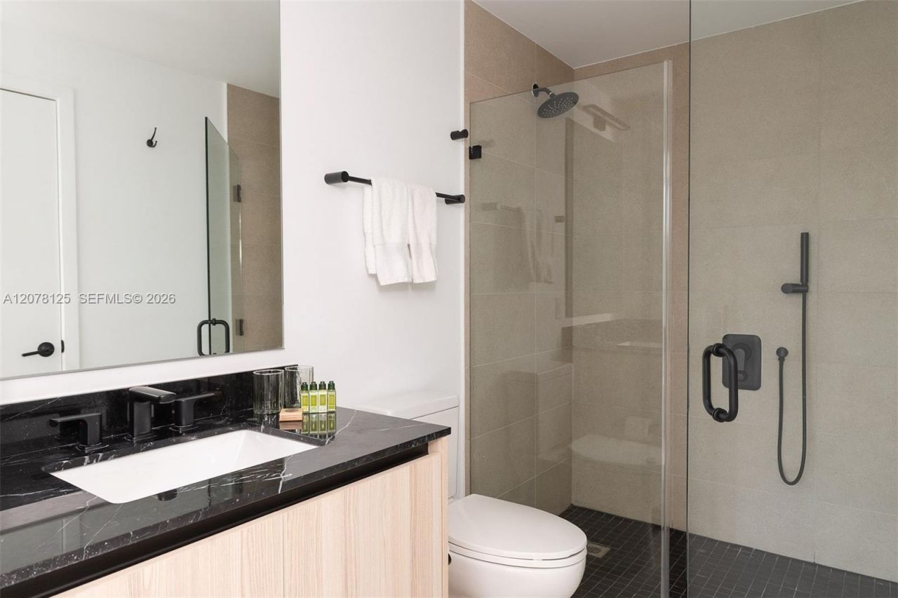225 N Miami Ave , Unit 2107, Miami, FL 33128 Photo