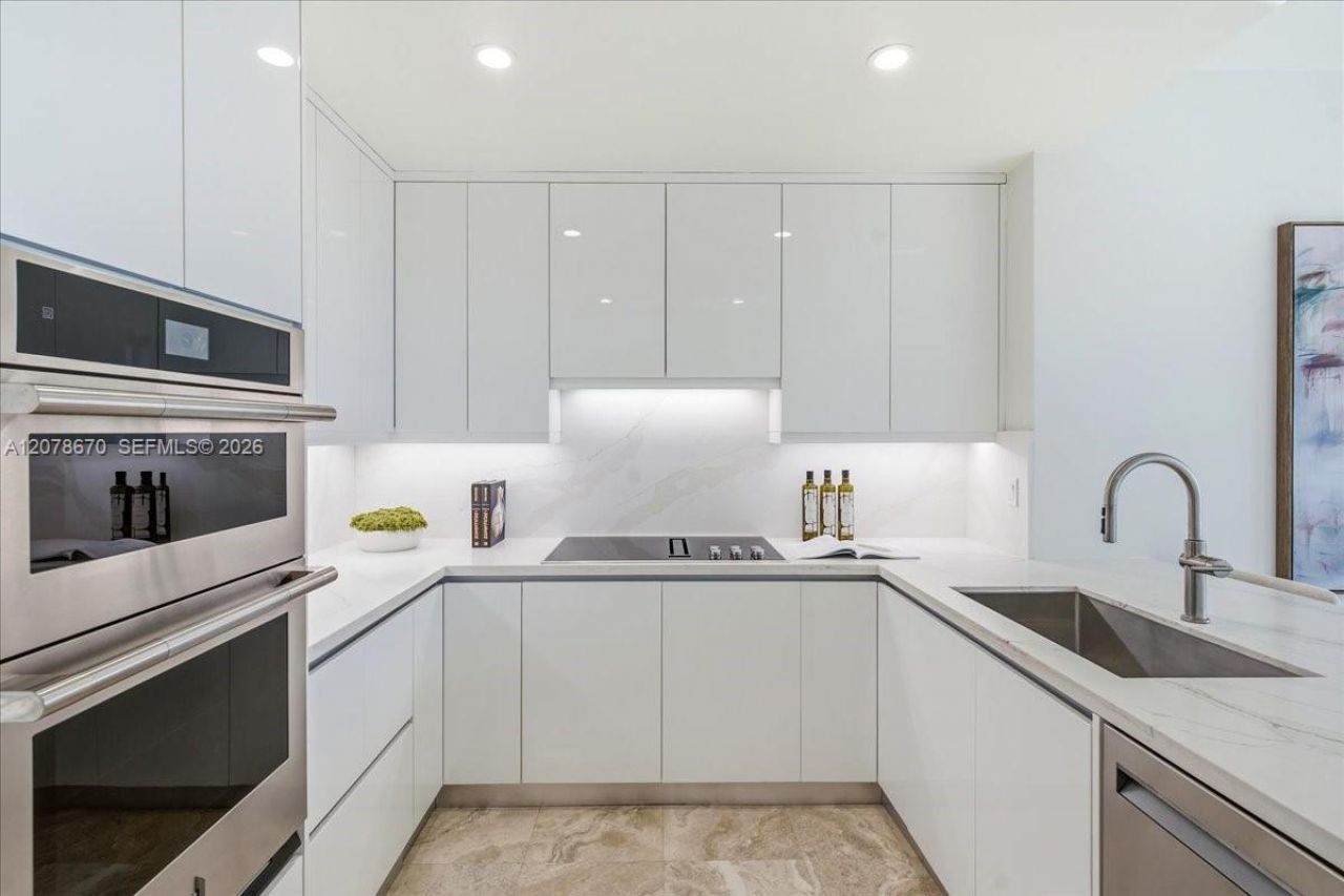 13633 Deering Bay Dr , Unit 256, Coral Gables, FL 33158 Photo
