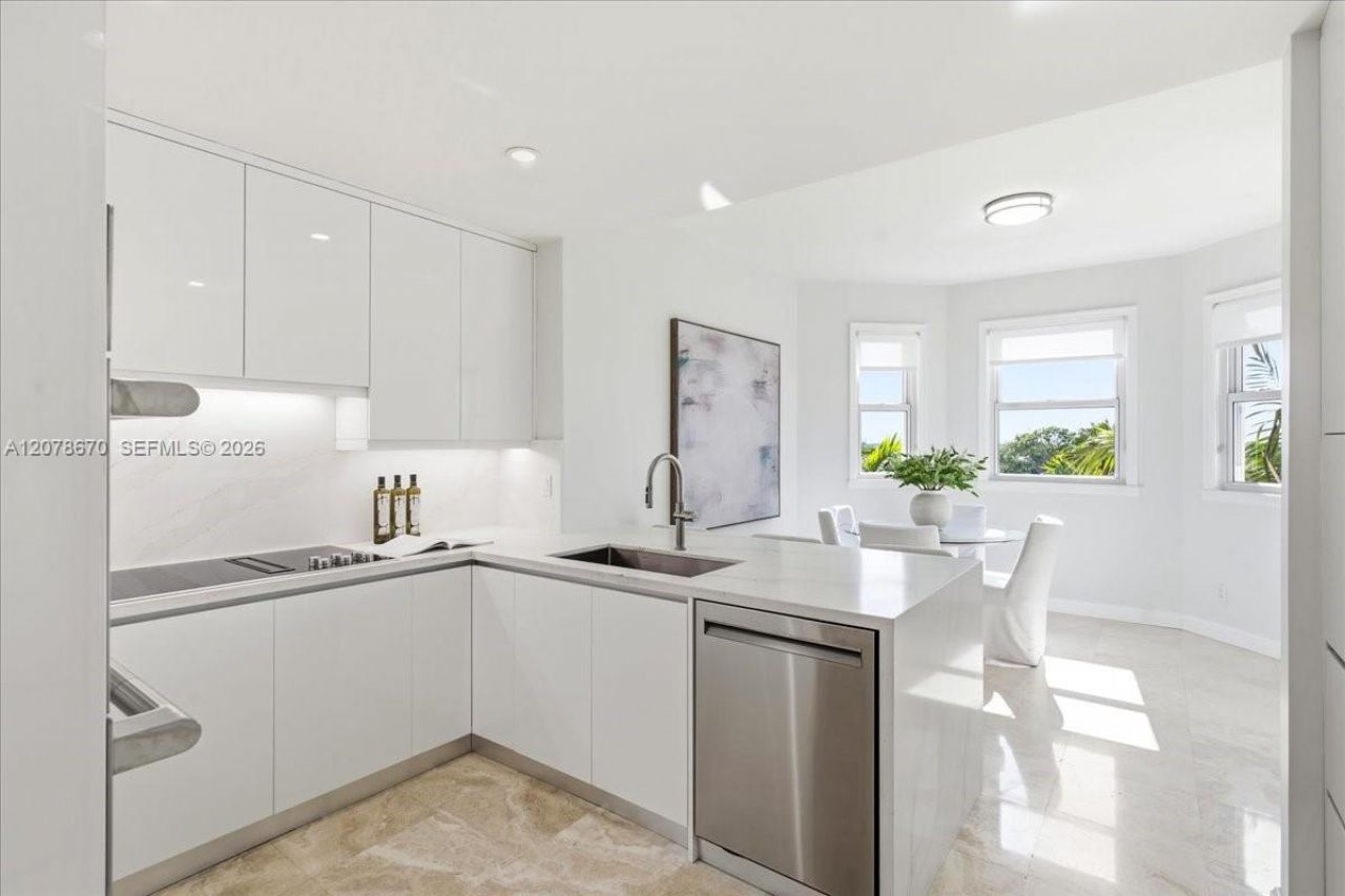 13633 Deering Bay Dr , Unit 256, Coral Gables, FL 33158 Photo