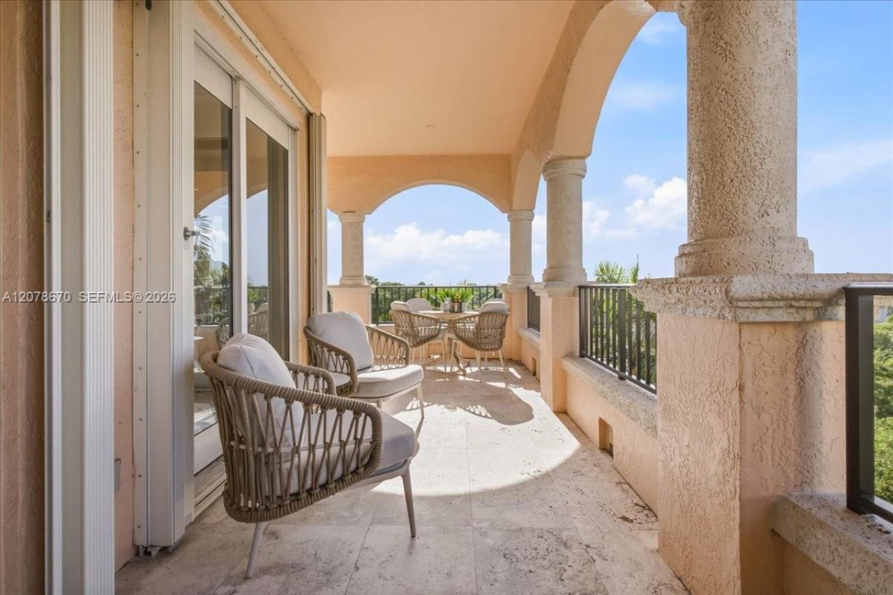 13633 Deering Bay Dr , Unit 256, Coral Gables, FL 33158 Photo