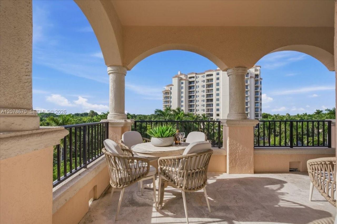 13633 Deering Bay Dr , Unit 256, Coral Gables, FL 33158 Photo