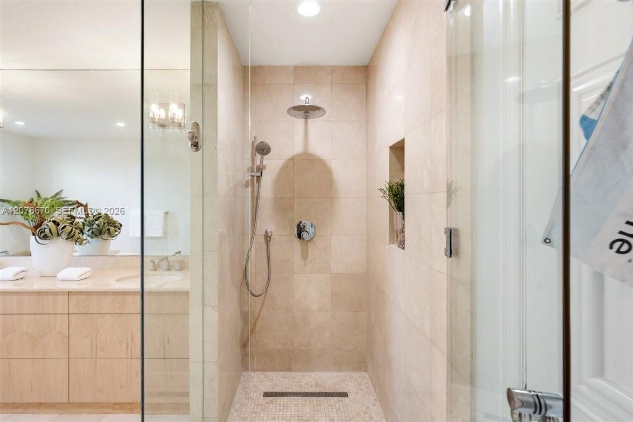 13633 Deering Bay Dr , Unit 256, Coral Gables, FL 33158 Photo