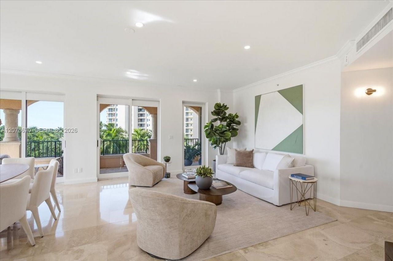 13633 Deering Bay Dr , Unit 256, Coral Gables, FL 33158 Photo