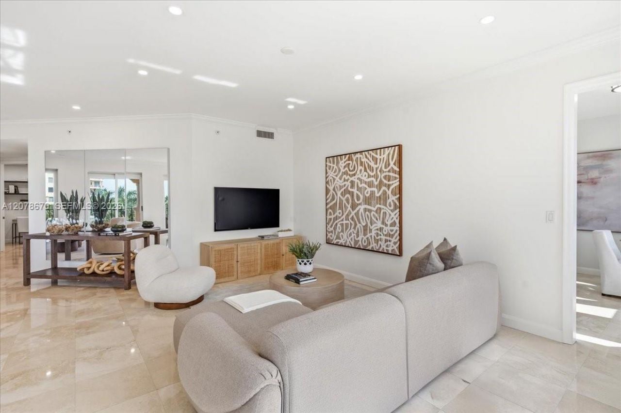 13633 Deering Bay Dr , Unit 256, Coral Gables, FL 33158 Photo
