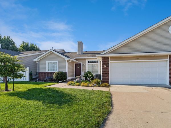 9508 Garnet Lane, Johnston, IA 50131