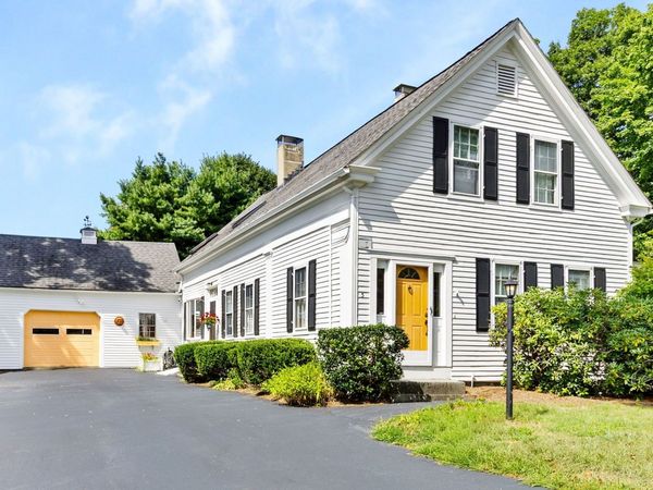 3 Howard St, Easton, MA 02375