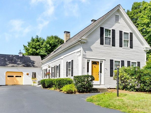 3 Howard St, Easton, MA 02375