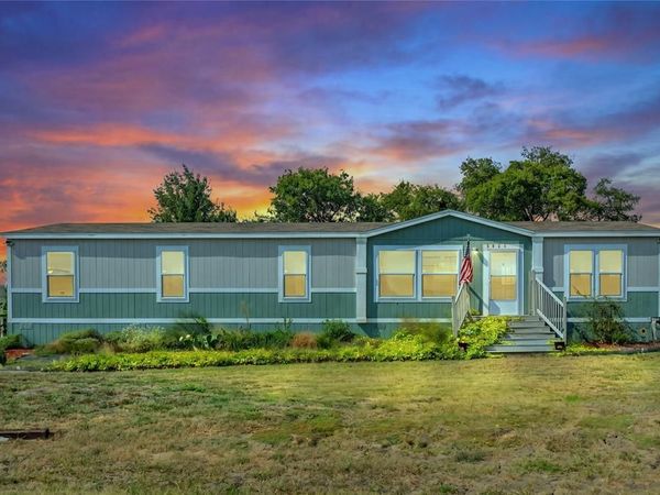 5024 Dove Street, Greenville, TX 75401