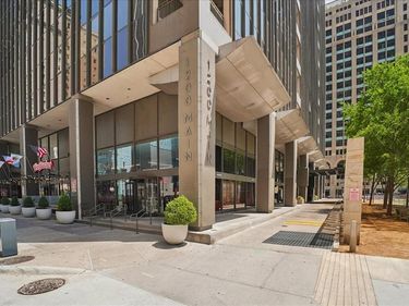 1200 MAIN Street, Dallas, TX 75202