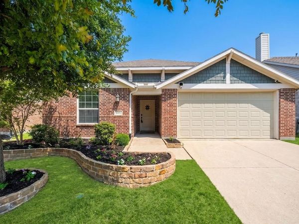 605 Stableford Street, Celina, TX 75009