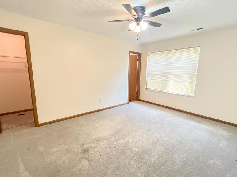7442 Oakmeadows Drive, Worthington, OH 43085 Photo 13