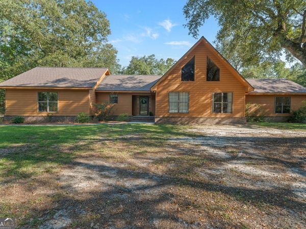 1021 Ig Lanier Road, Pembroke, GA 31321