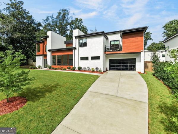 1192 Bernadette Lane NE, Atlanta, GA 30329