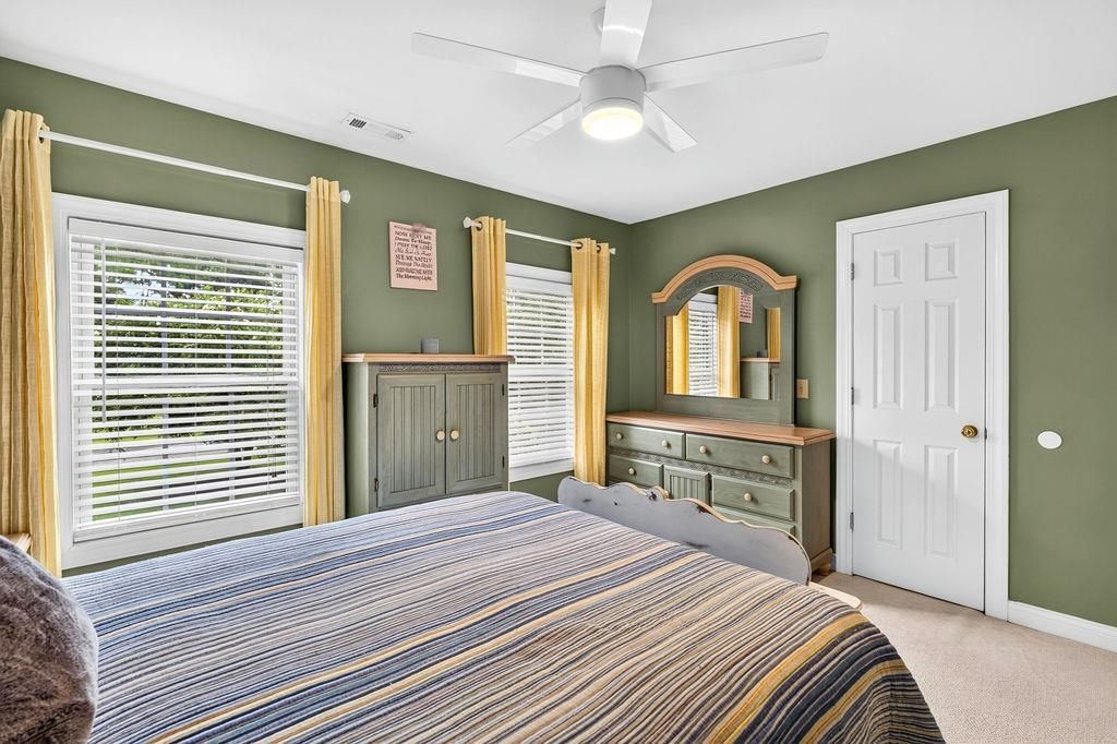 810 River Oaks Circle Photo 48