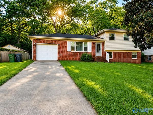 3651 NW Marymont Drive, Huntsville, AL 35810