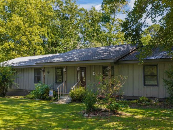 5559 E River Road, Mentone, AL 35984