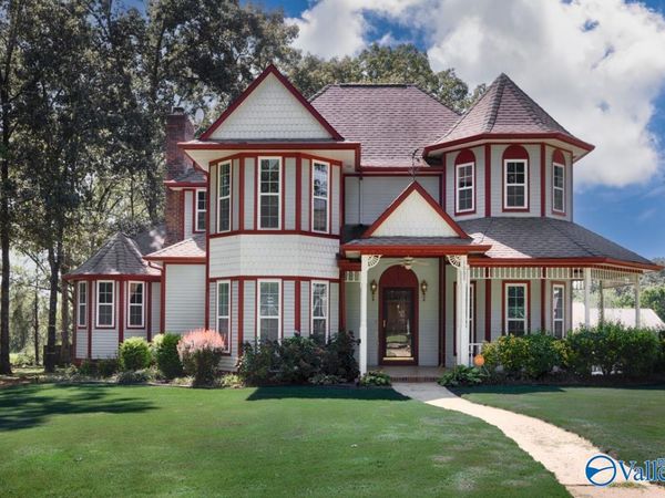 1000 Walker Lane, New Market, AL 35761