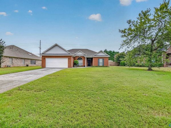 137 Garden Brook Drive, Madison, AL 35758