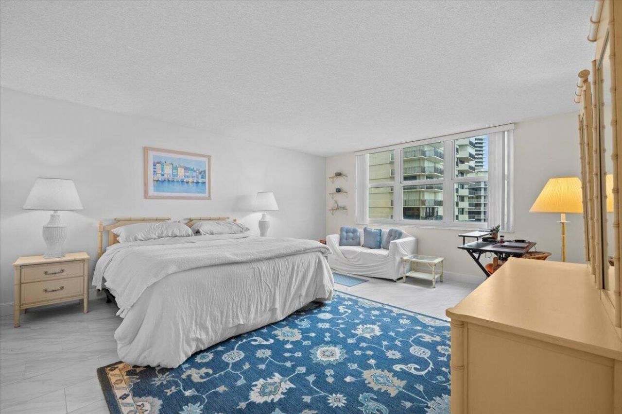 5440 N Ocean Drive, Unit 706, Singer Island, FL 33404 Photo