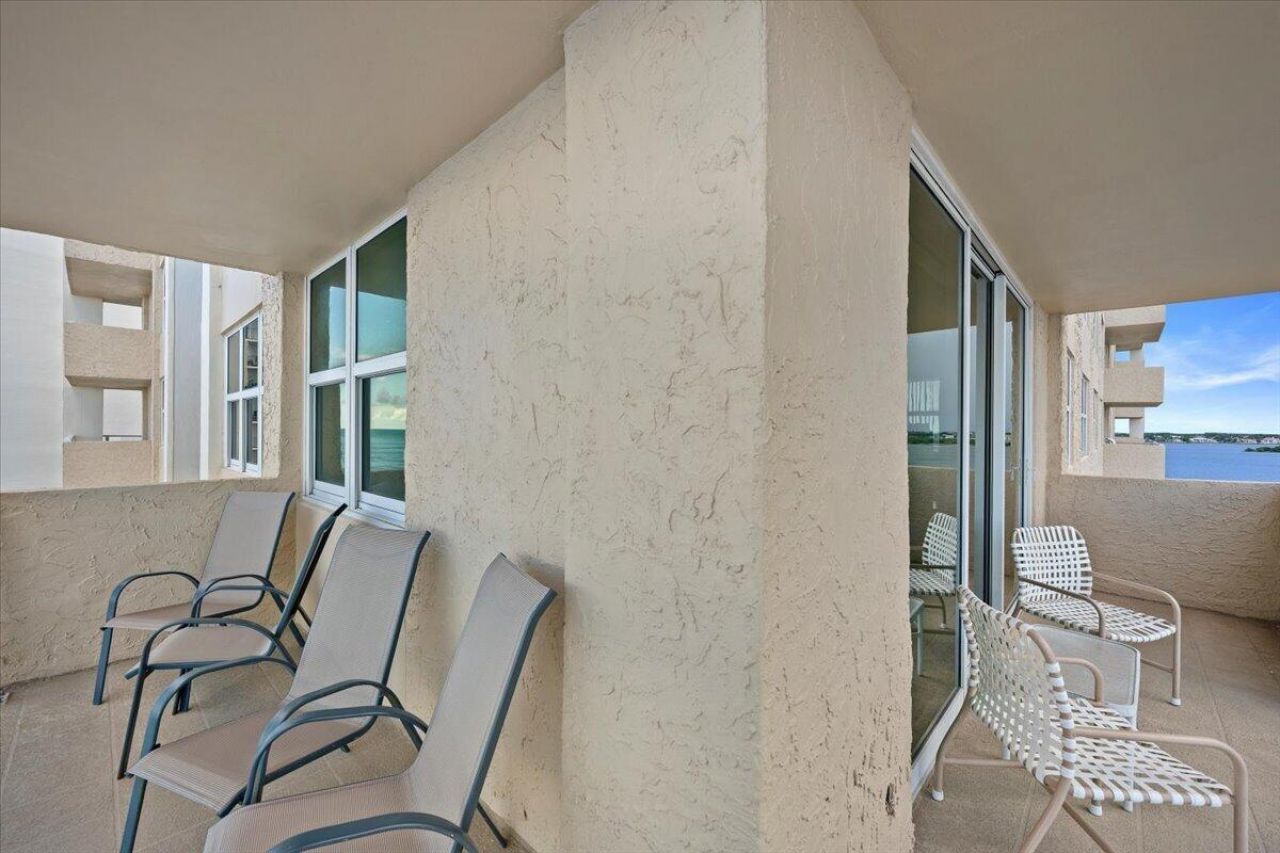 5440 N Ocean Drive, Unit 706, Singer Island, FL 33404 Photo