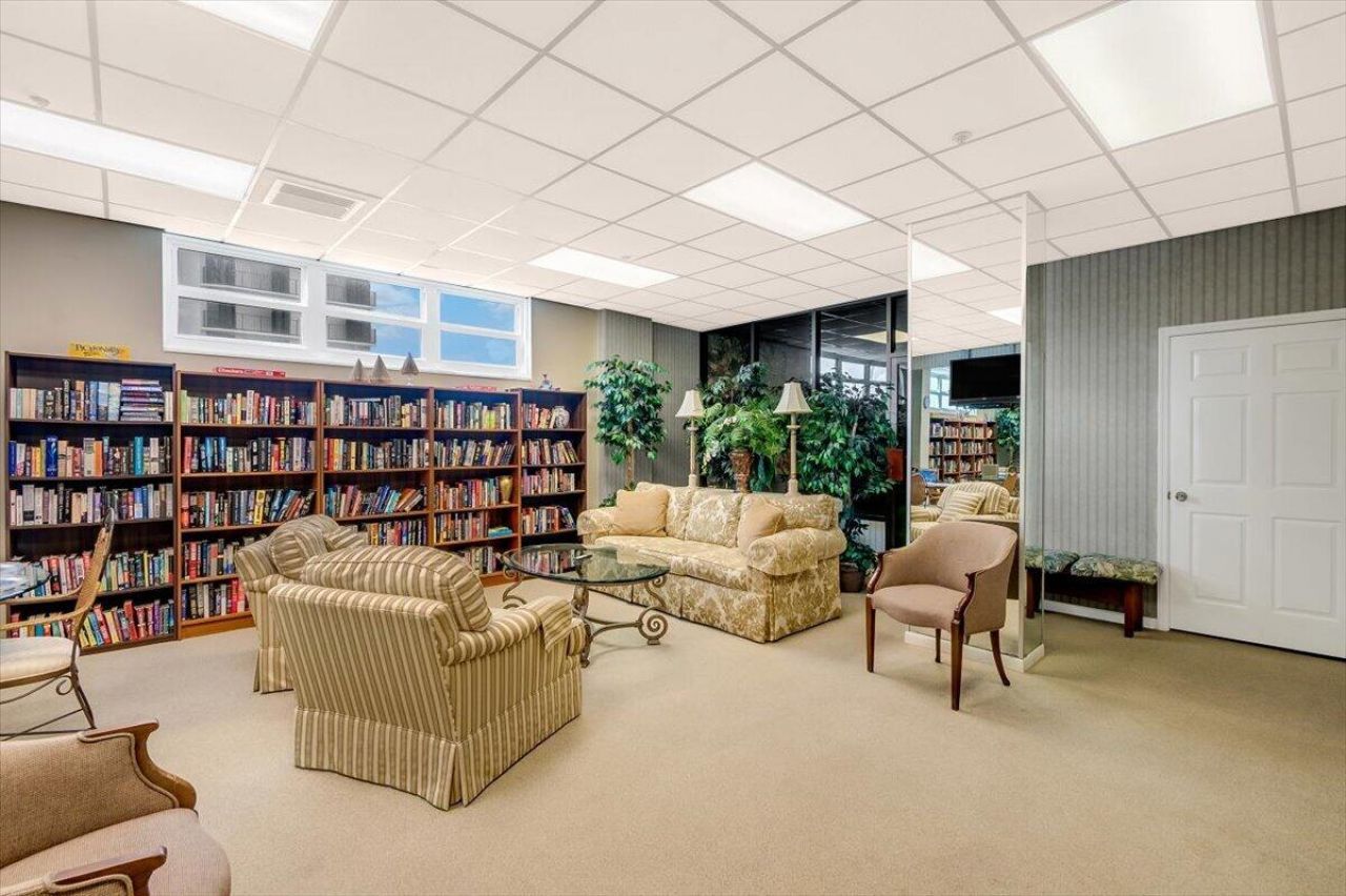 5440 N Ocean Drive, Unit 706, Singer Island, FL 33404 Photo