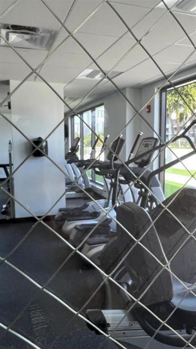 3015 N Ocean Boulevard, Unit 14K, Fort Lauderdale, FL 33308 Photo