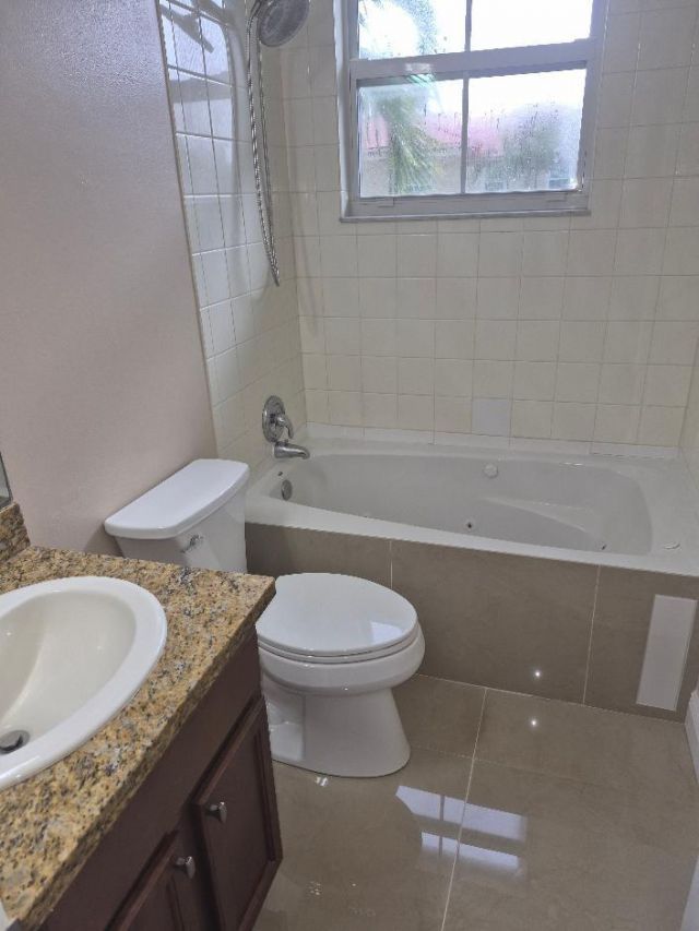 141 Monterey Bay Drive, Boynton Beach, FL 33426 Photo