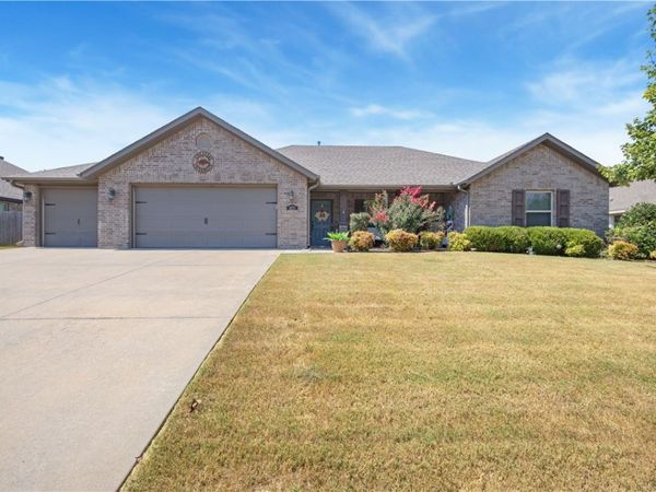 1855 S Harding Place , Fayetteville, AR 72701