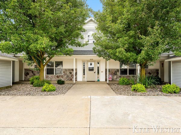 613 Trinity Drive, Unit #2, Caledonia, MI 49316