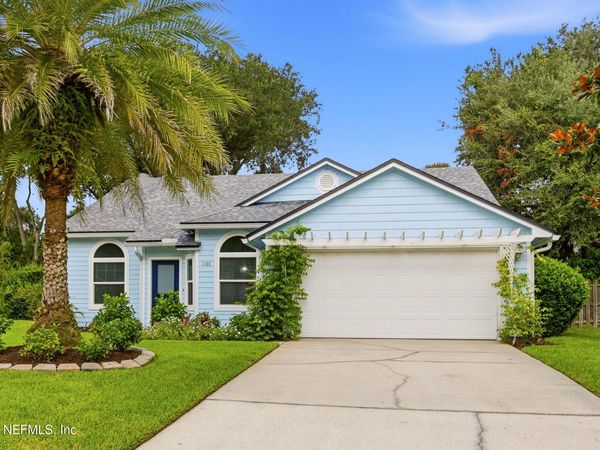 1122 LINKSIDE Court E, Atlantic Beach, FL 32233