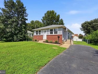 107 WELLINGTON ROAD, ASTON, PA 19014