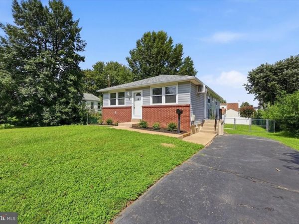 107 WELLINGTON ROAD, ASTON, PA 19014