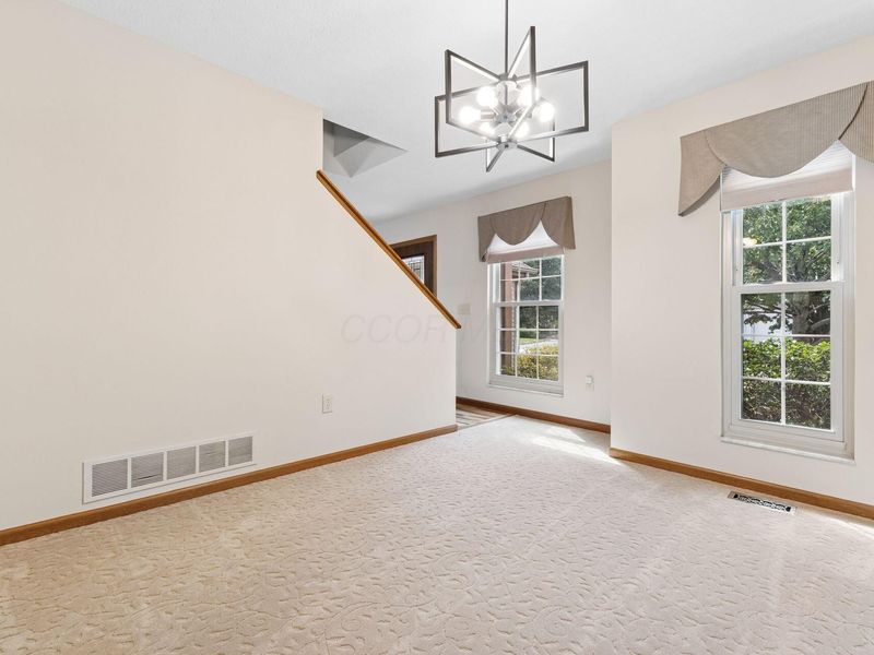 6718 Braeswick Court, Canal Winchester, OH 43110 Photo 11