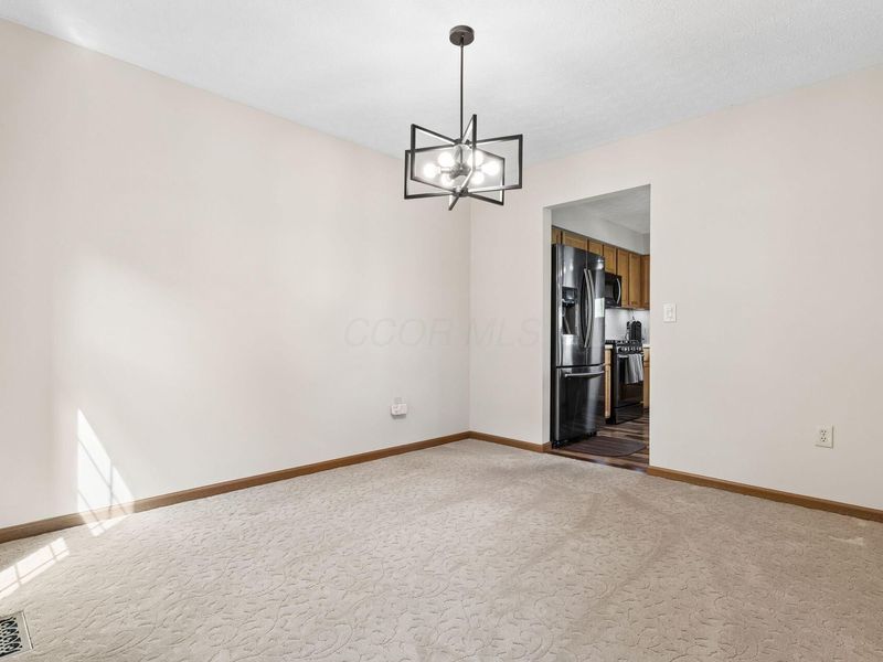 6718 Braeswick Court, Canal Winchester, OH 43110 Photo 12