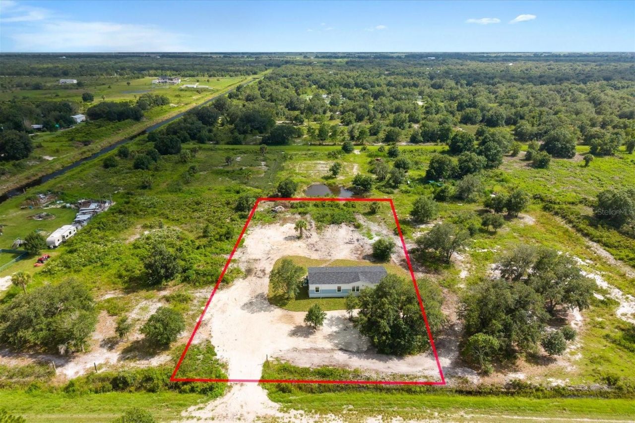 16918 NW 264th Street , Okeechobee, FL 34972 Photo