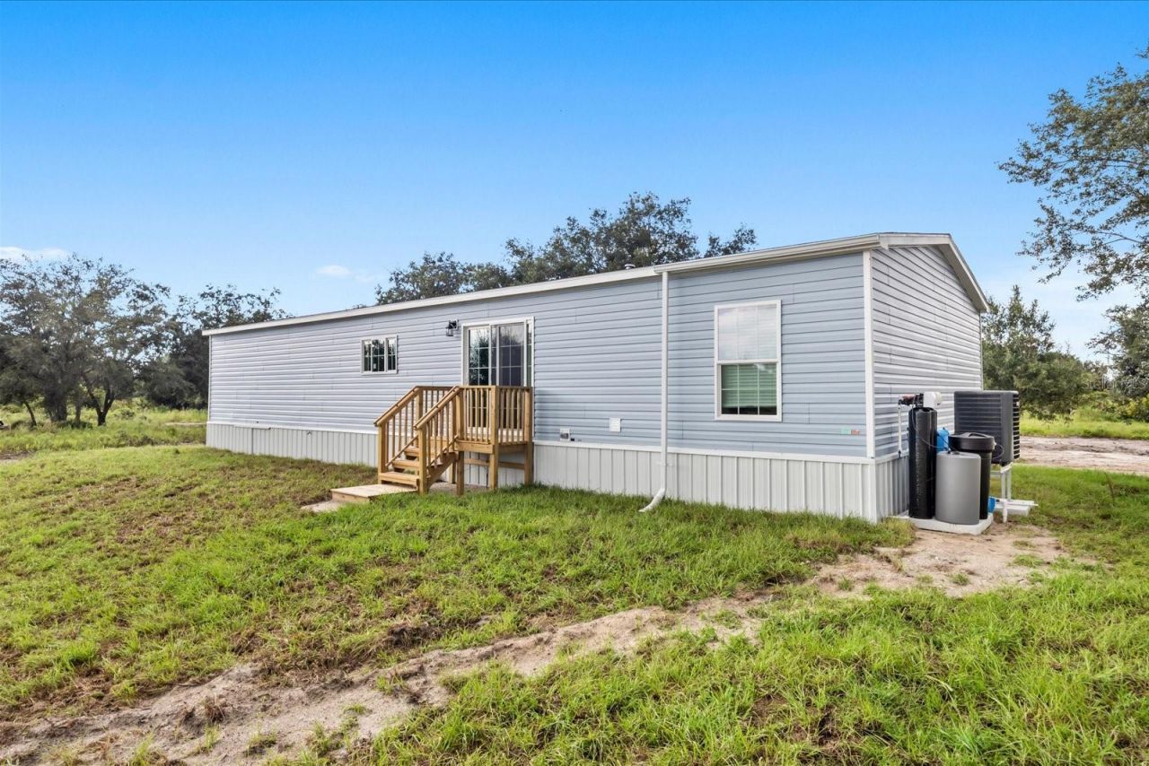 16918 NW 264th Street , Okeechobee, FL 34972 Photo
